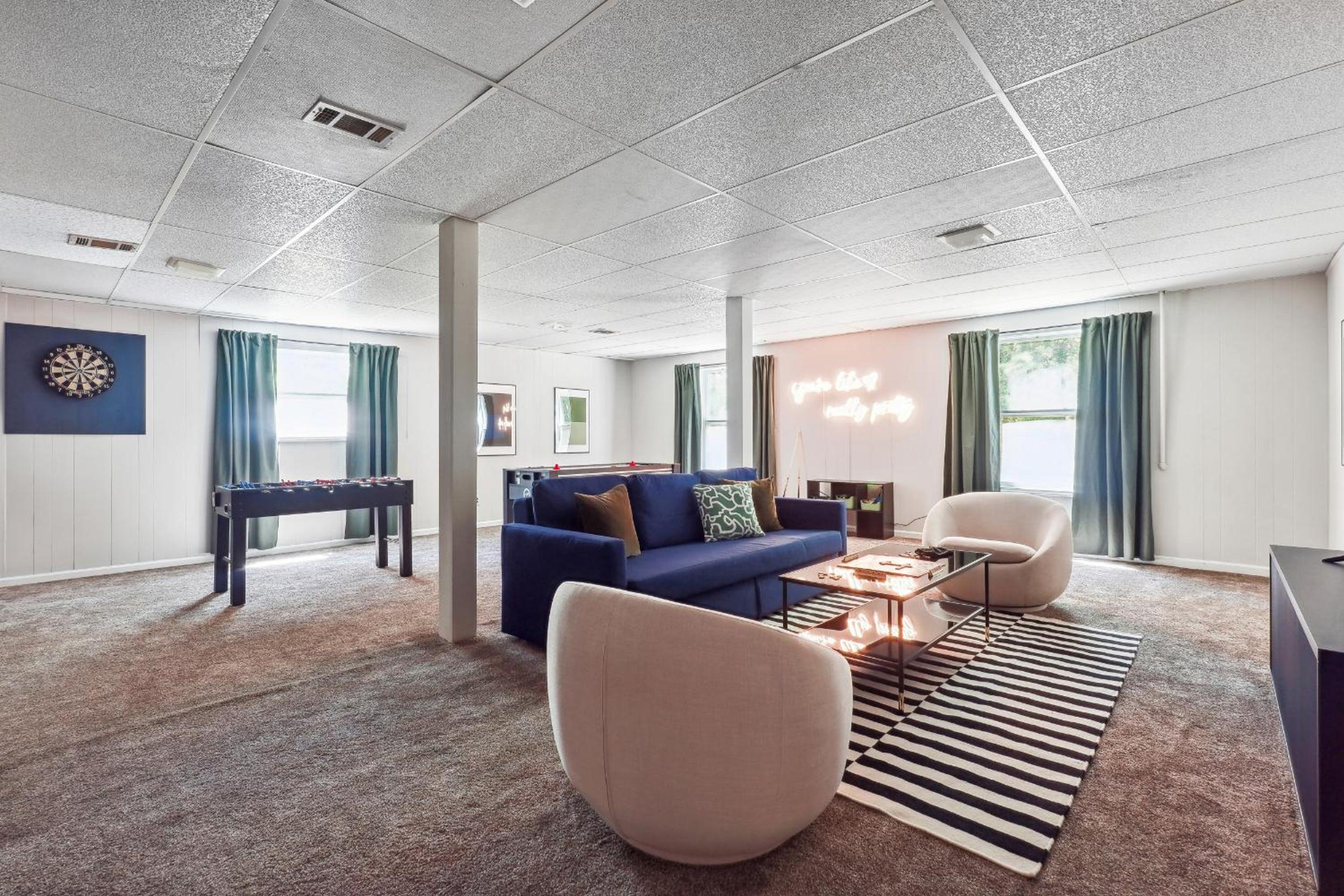 lounge