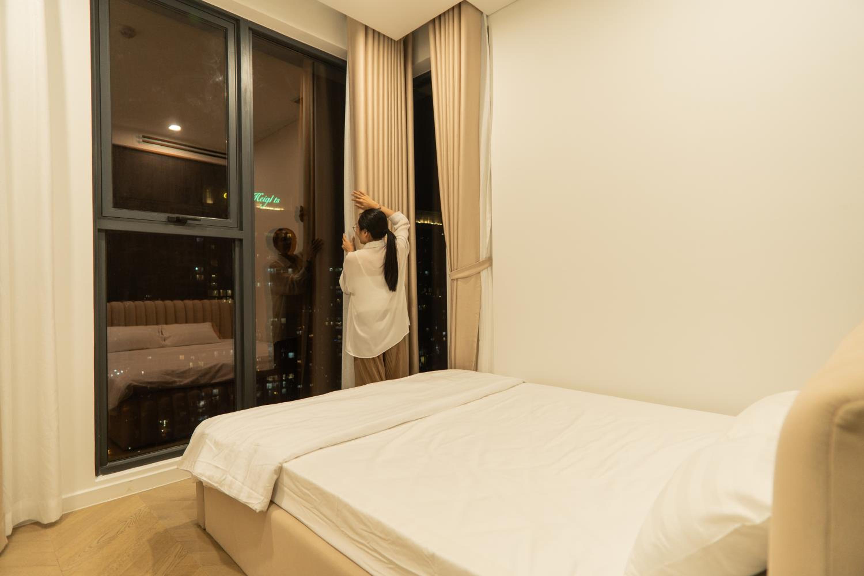 2 bedroom City View Minimal Apartment