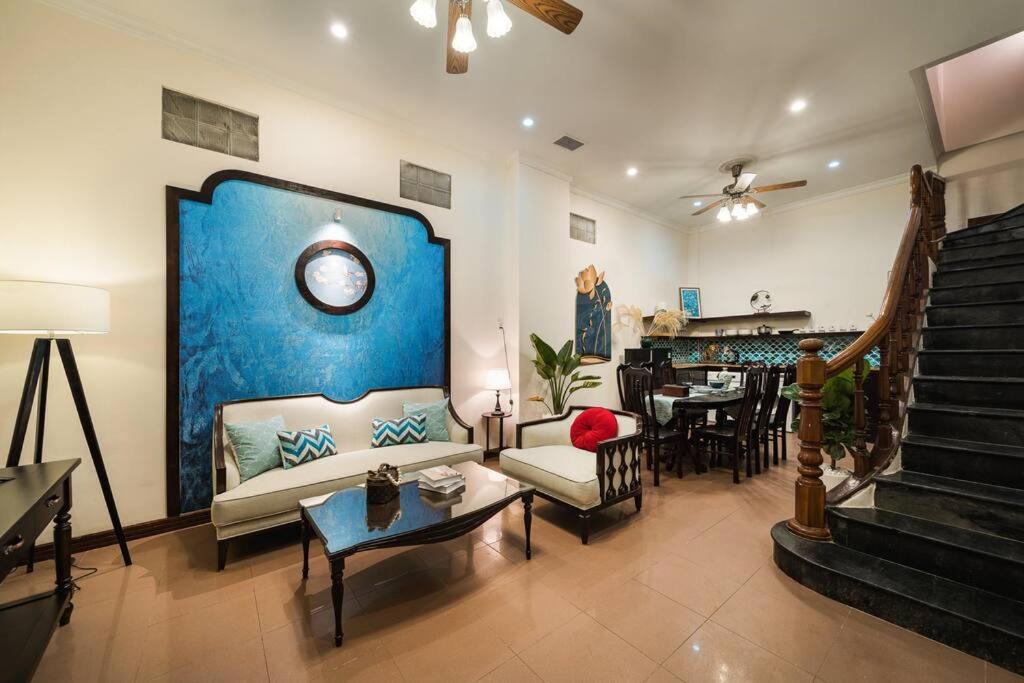 Indochine 4Bedrooms house Heart Old Quarter by SSens Homes