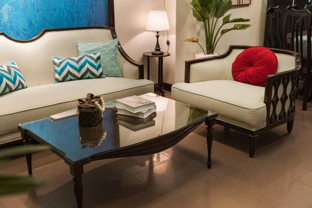 Indochine 4Bedrooms house Heart Old Quarter by SSens Homes