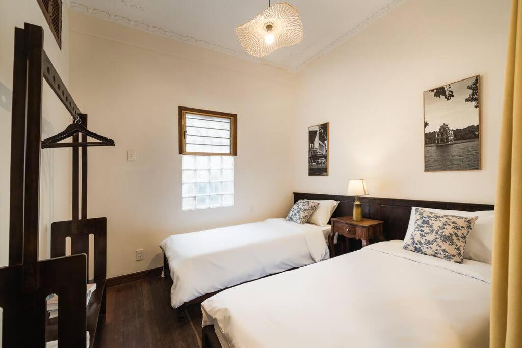 Indochine 4Bedrooms house Heart Old Quarter by SSens Homes