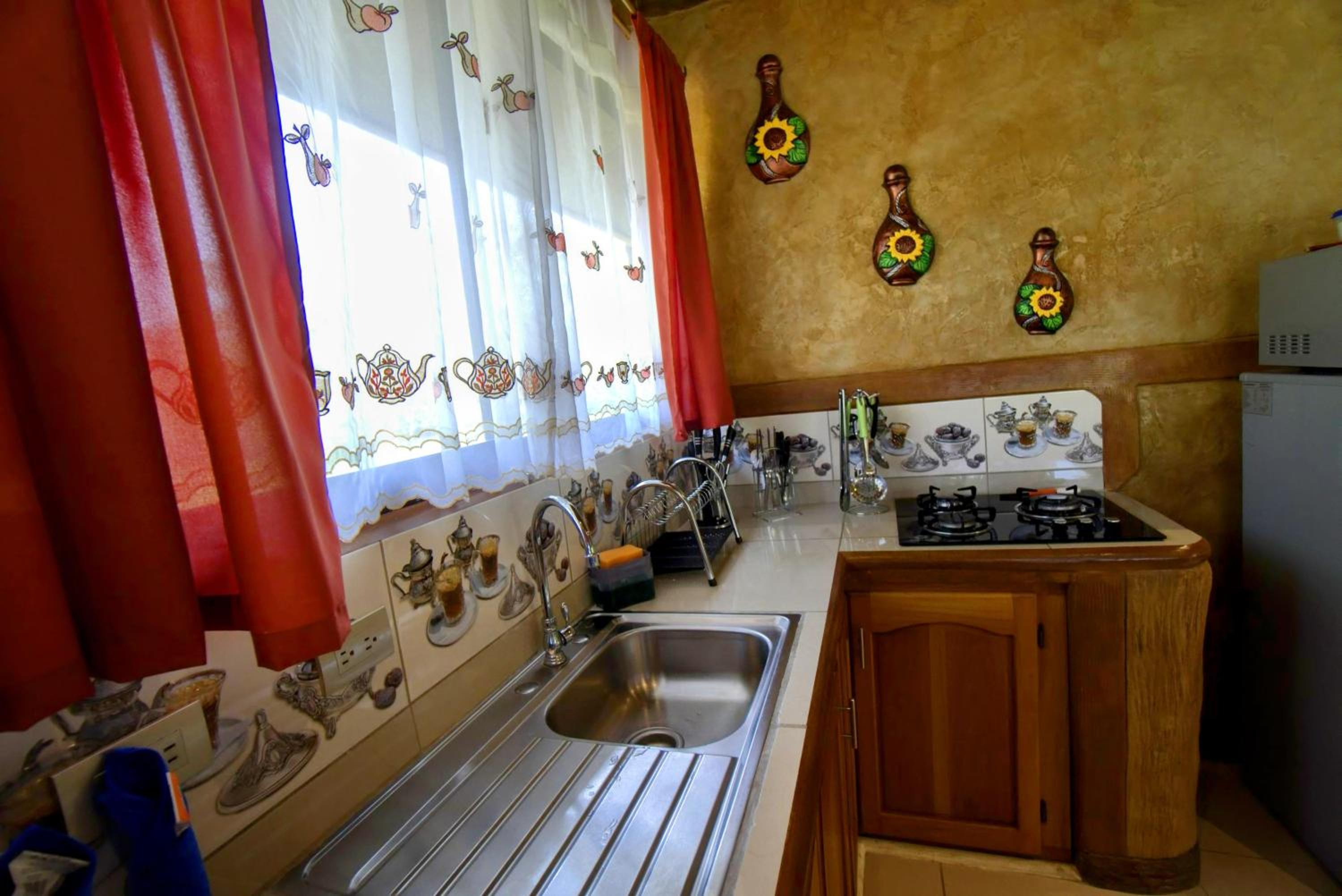 Rustic Arenal Villa+Private Jacuzzi & Volcano View