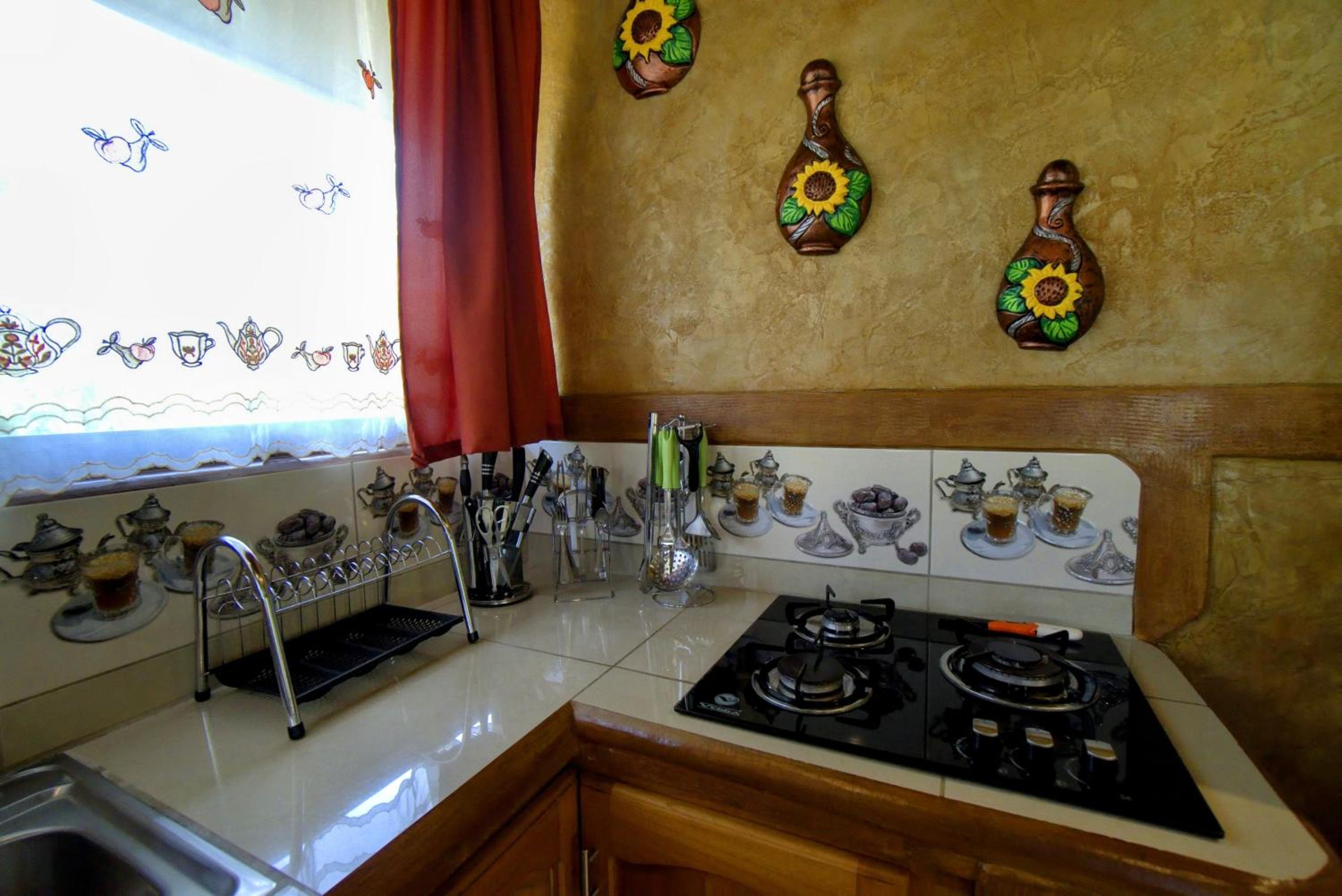 Rustic Arenal Villa+Private Jacuzzi & Volcano View