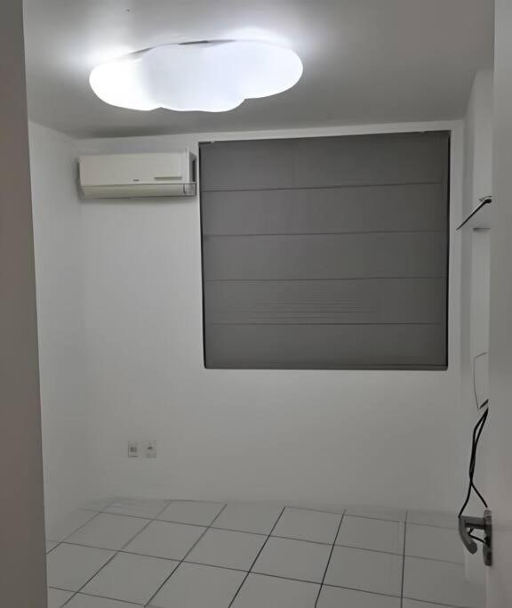 Apartamento encantador 02 dormitórios Maurício de Nassau