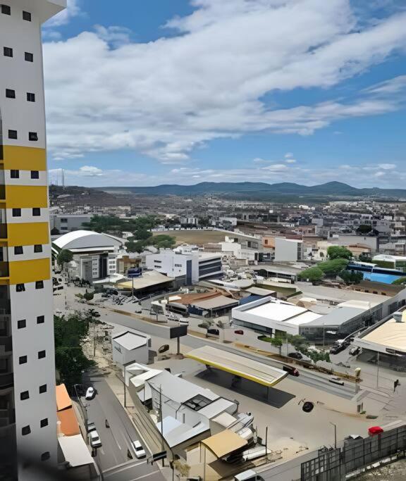 Apartamento encantador 02 dormitórios Maurício de Nassau