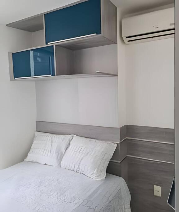 Apartamento encantador 02 dormitórios Maurício de Nassau