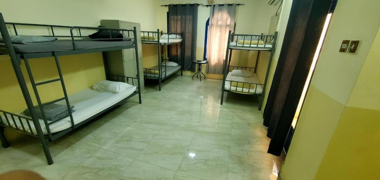 Viva Hostel Group Nizwa view 3