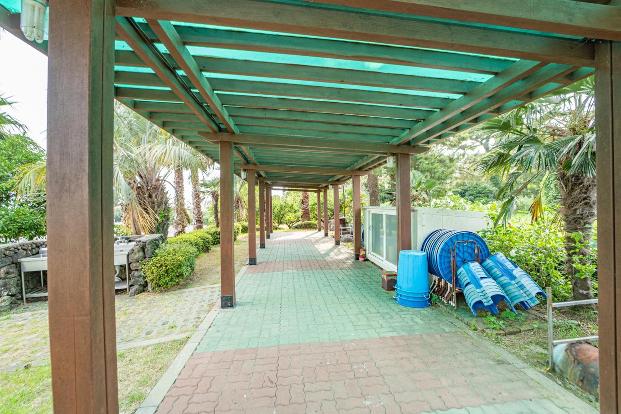 Seaore Resort