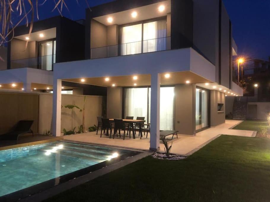 Çeşme merkez 4 oda odalarbanyolu