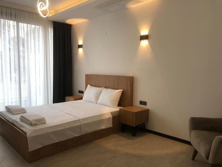 Çeşme merkez 4 oda odalarbanyolu