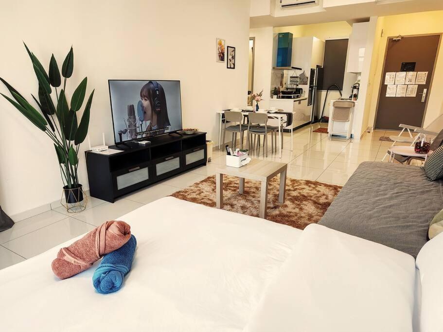 SkyPool 2Br 8pax Premium Suites Beacon Georgetown Penang photo 5