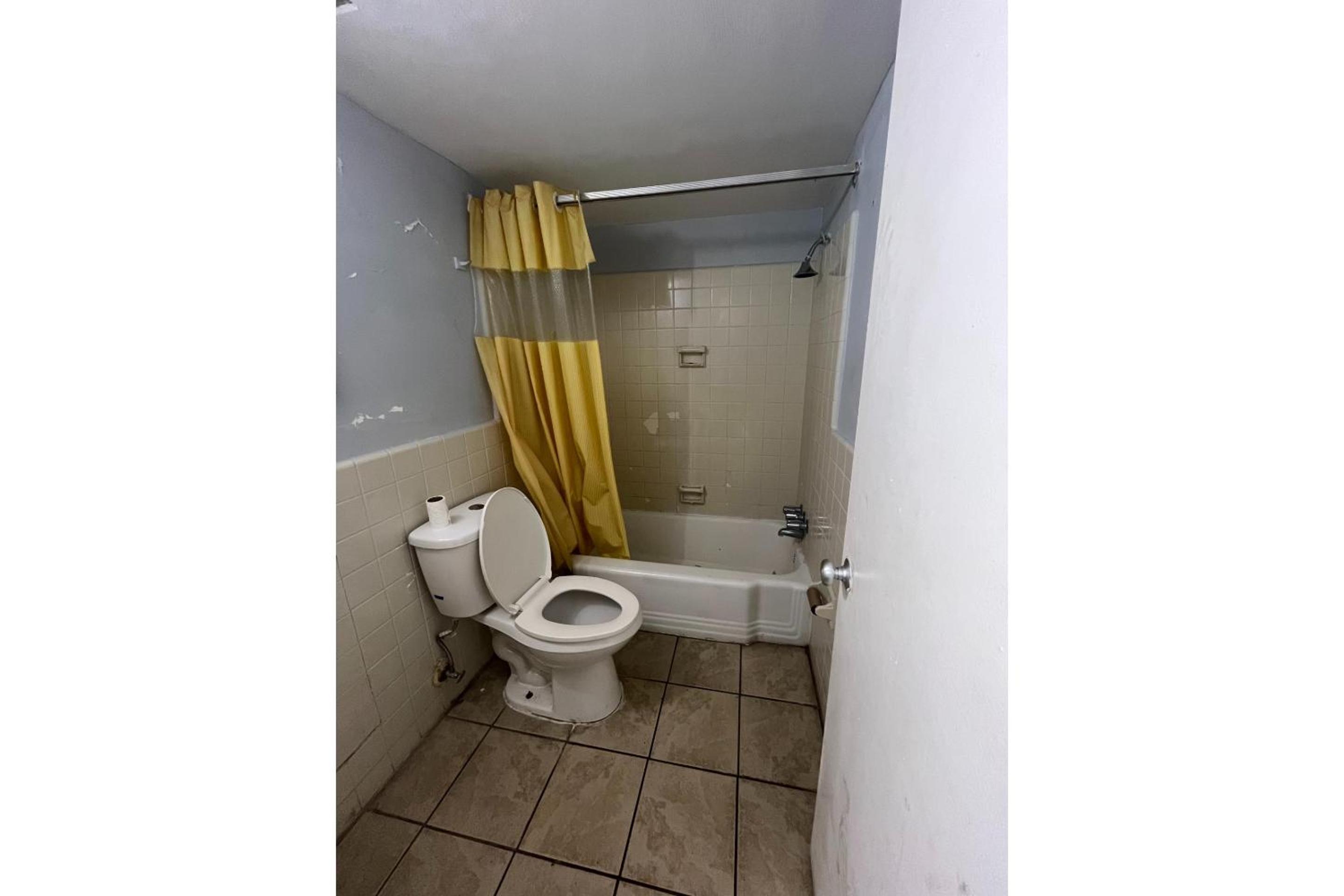 Washington Motel by OYO 3