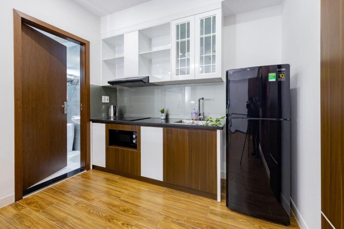 Phong Lan Apartments