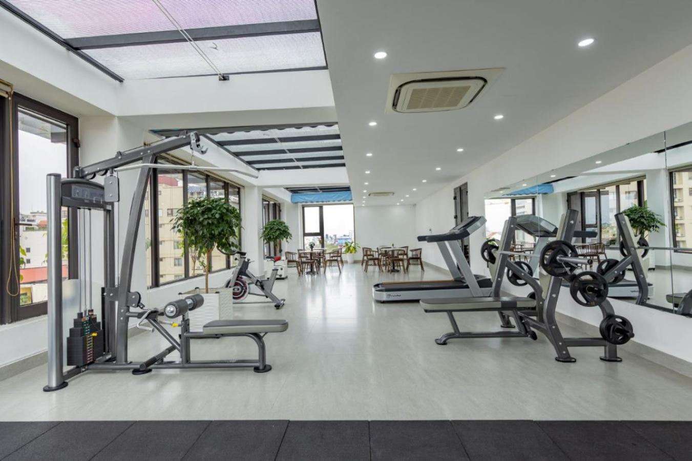 Phong Lan Apartments