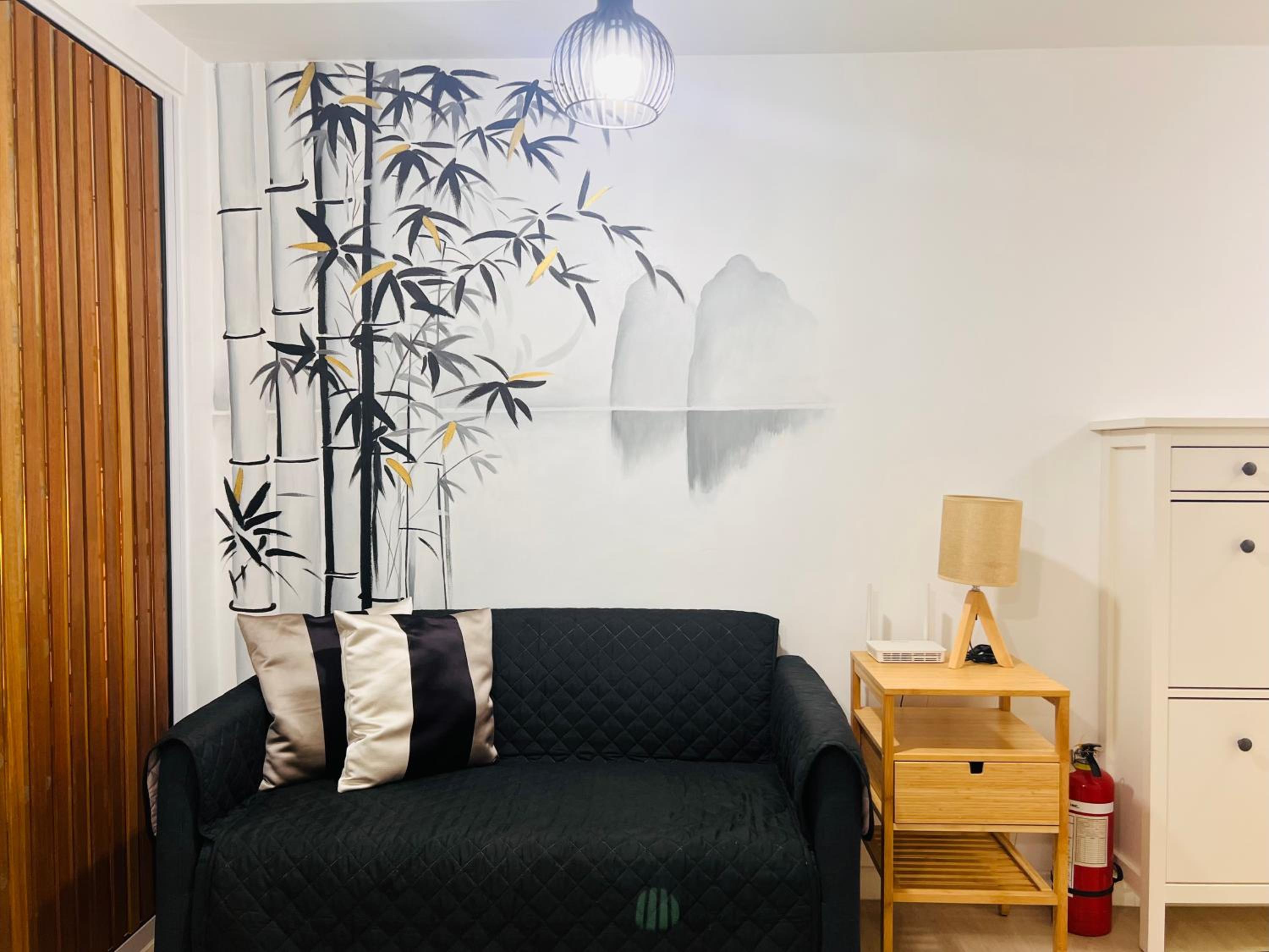 Azure Sakura Suite — Manila