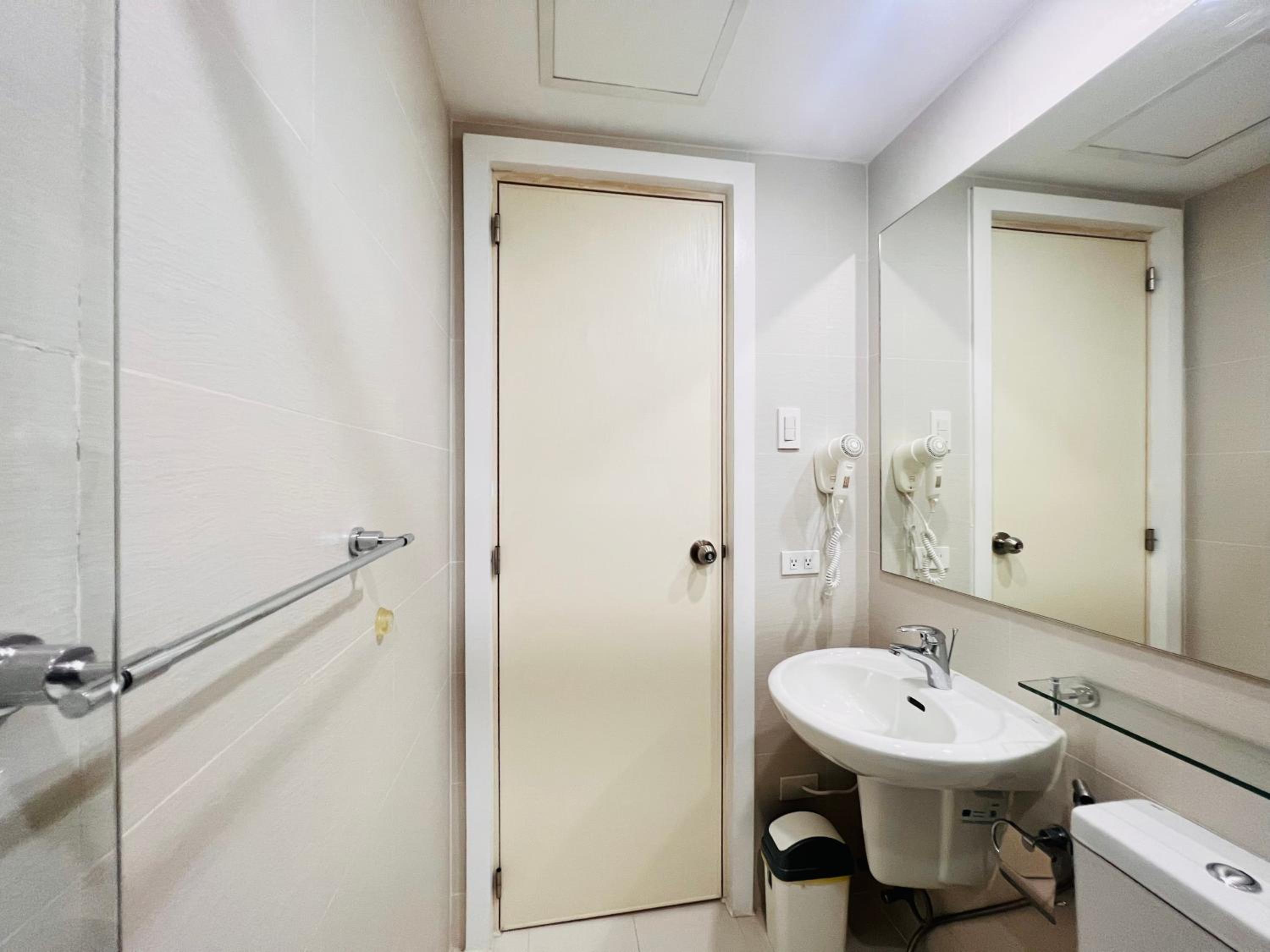 Azure Sakura Suite