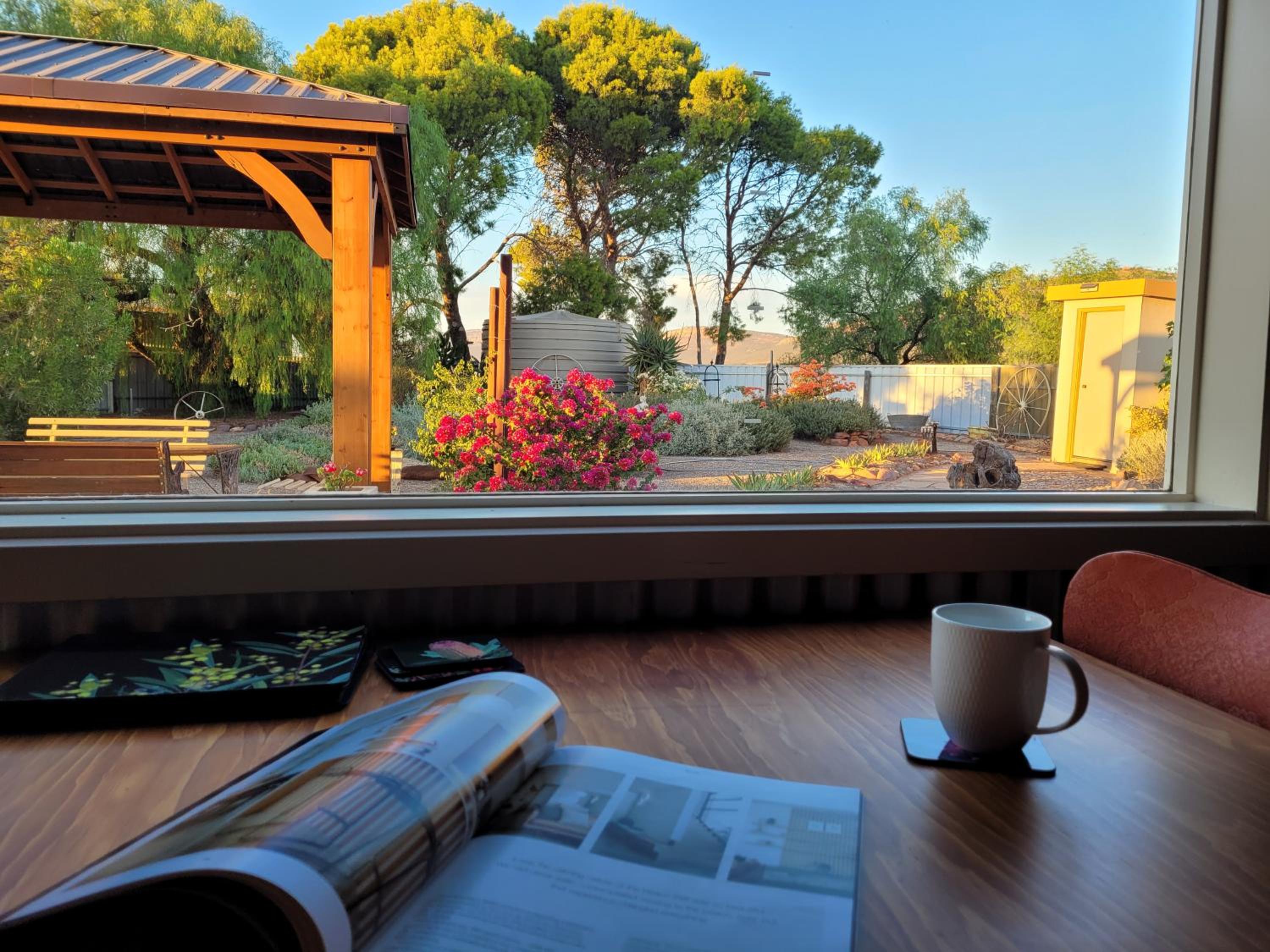 Sunset Ridge Accommodation -Rockville Homestead