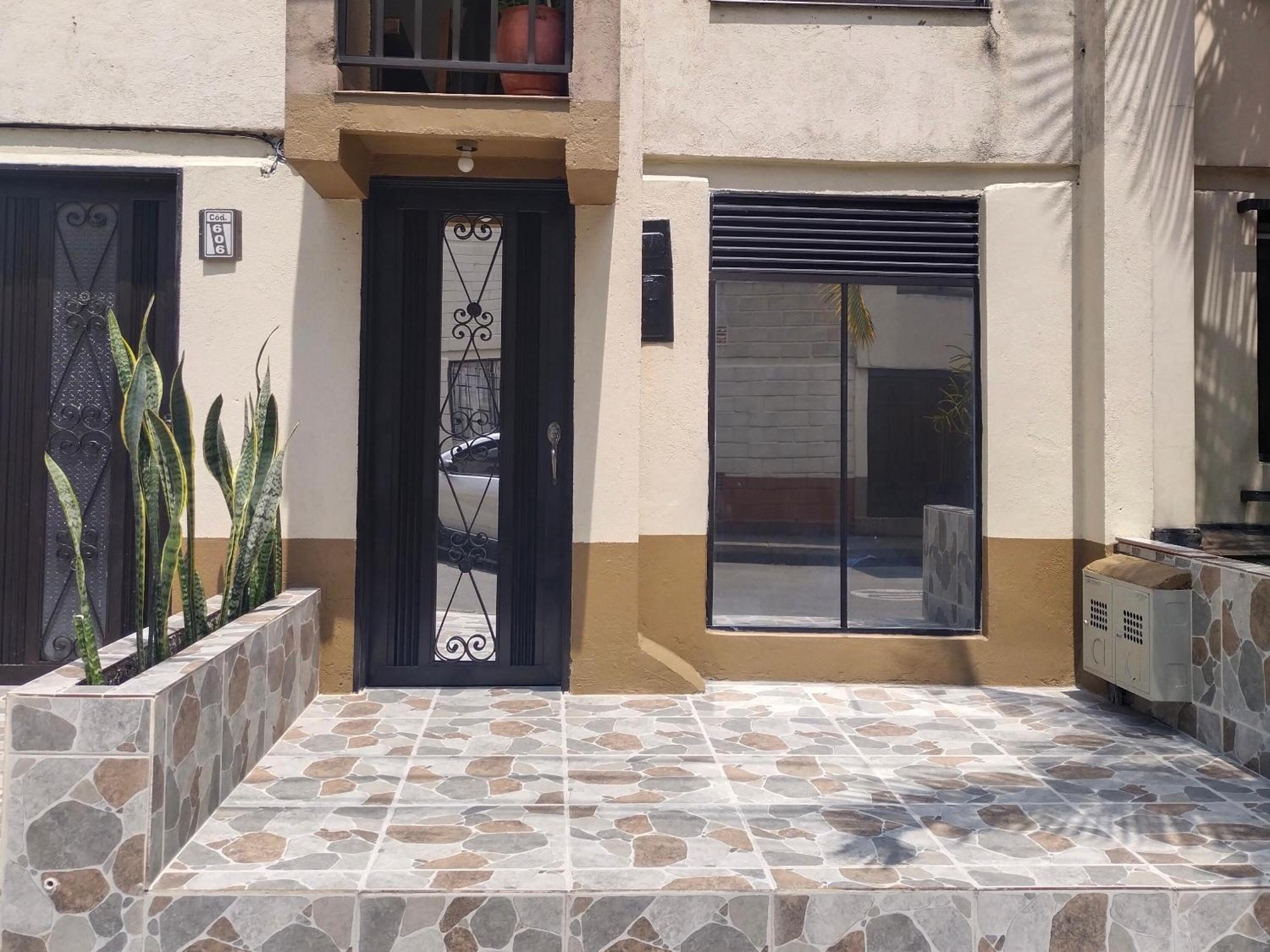 Apartamento cerca al poblado muy tranquilo