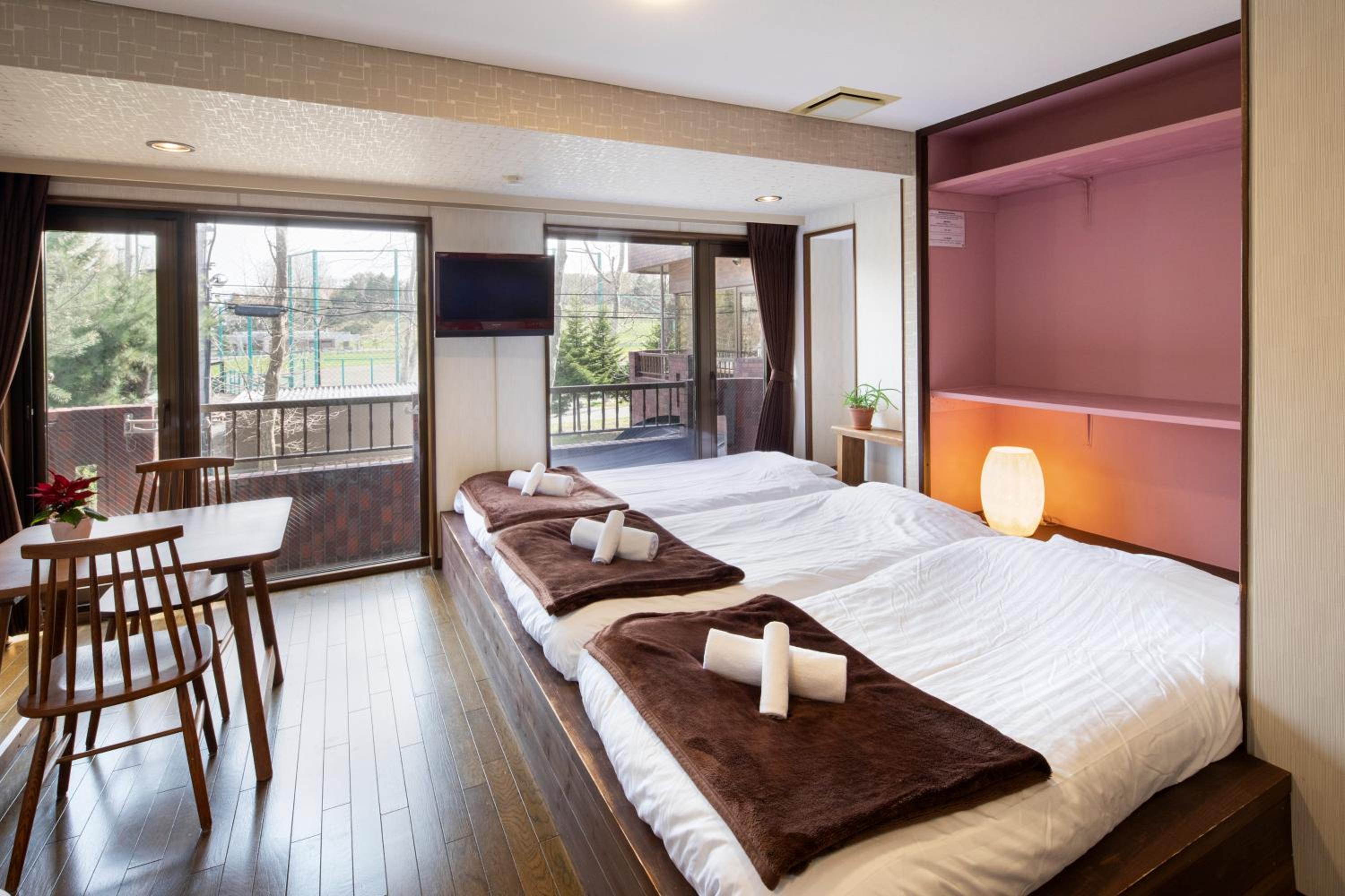 Mitte Misono Apartments view 3