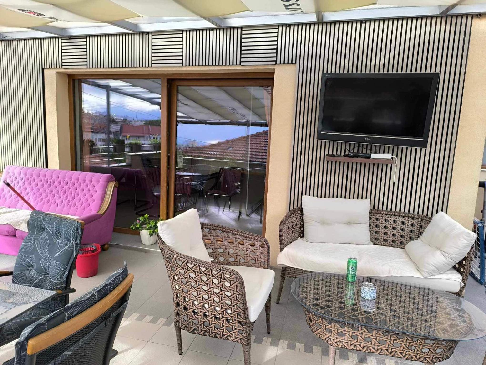 ĆIRO HOTEL -free parking