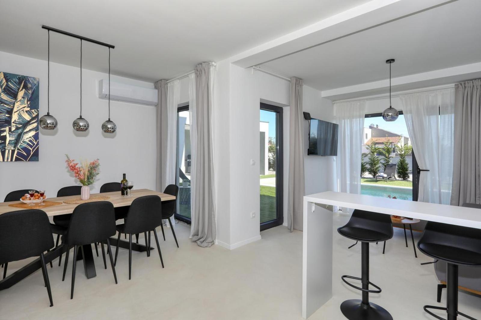Villa Cvit Mediterana with heated pool