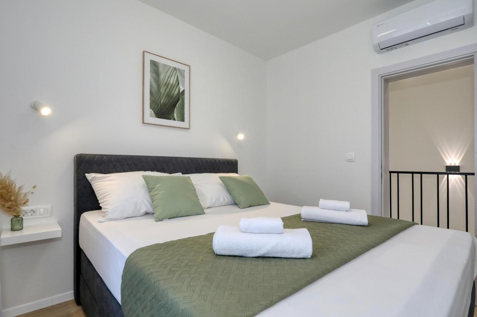 Villa Cvit Mediterana with heated pool