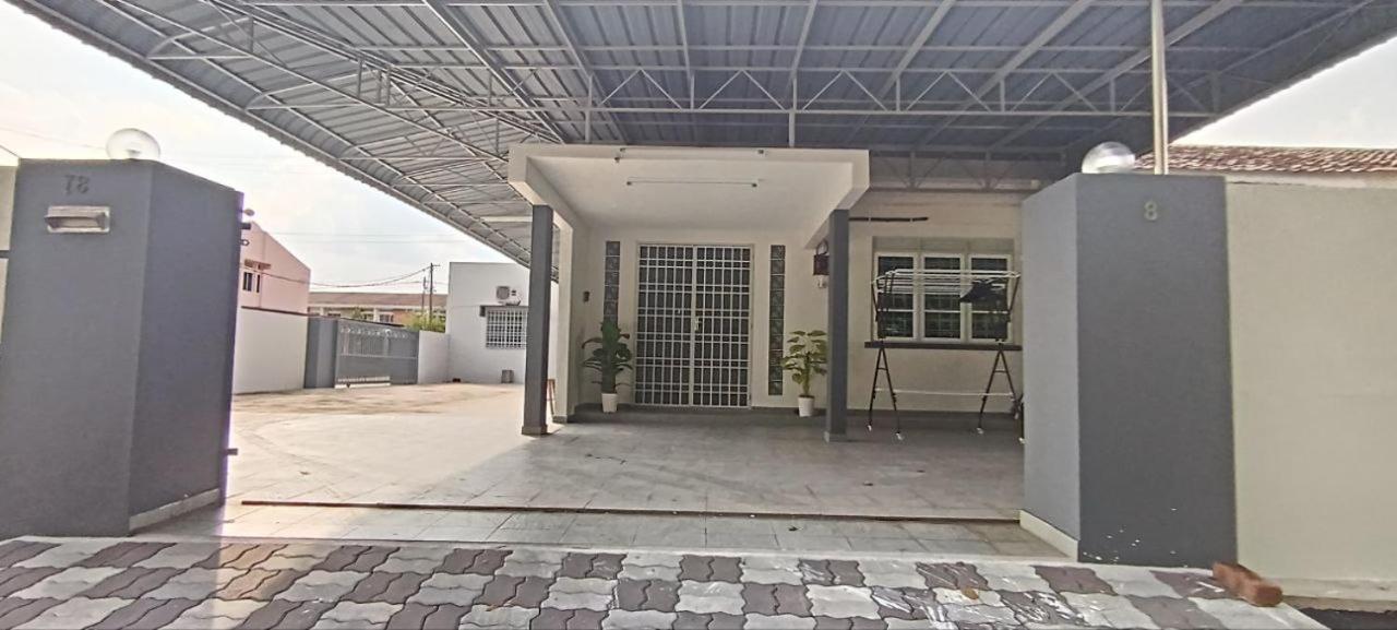 Ipoh Garden East Homestay by Grab A Stay photo 4