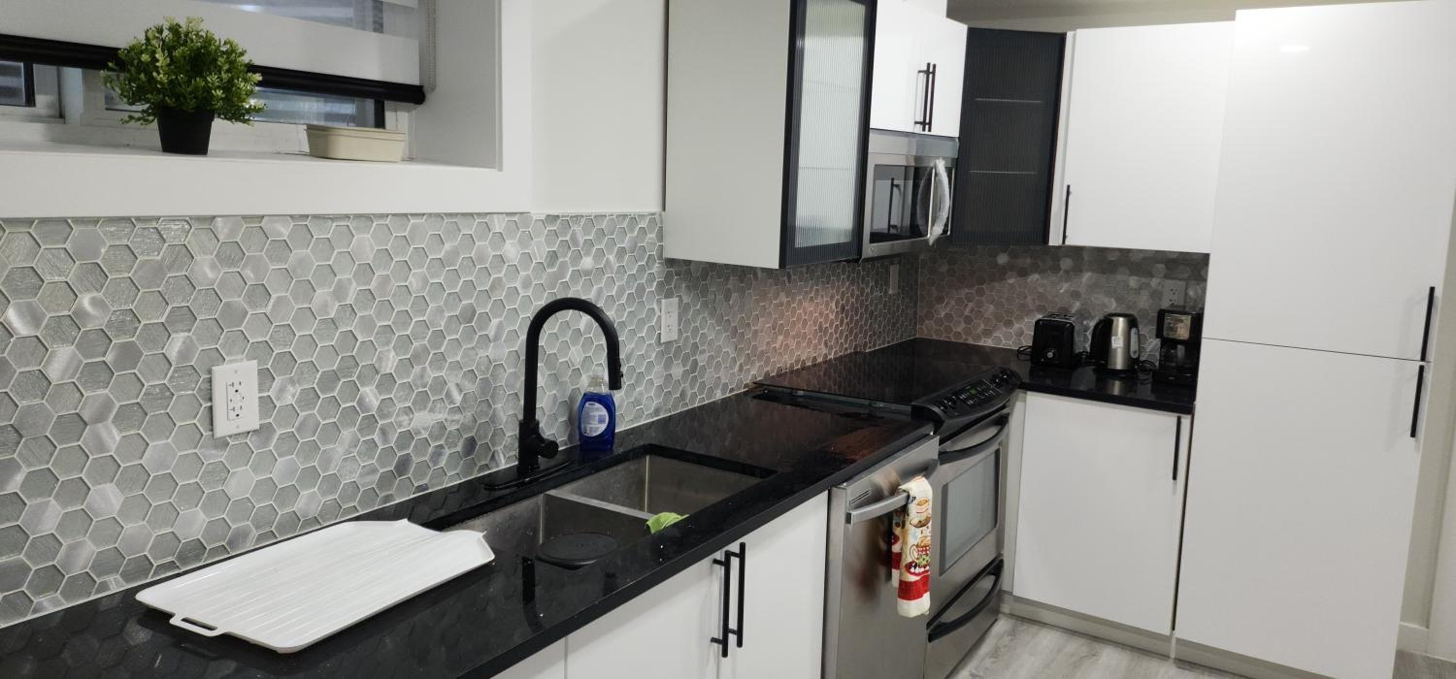 New! Private secondary suite in Edmonton