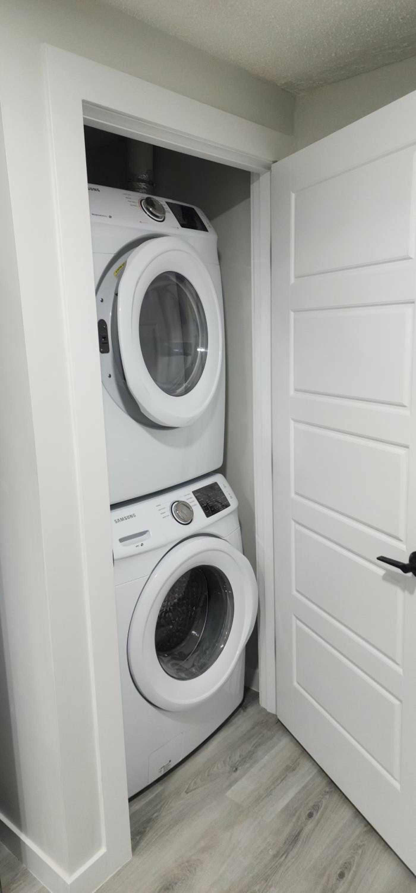 New! Private secondary suite in Edmonton