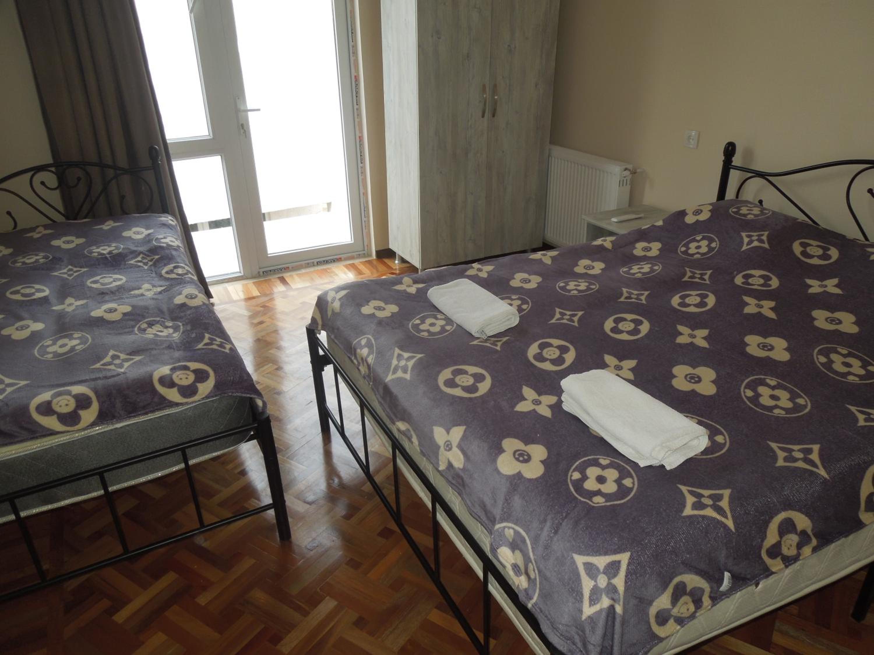 azahostel