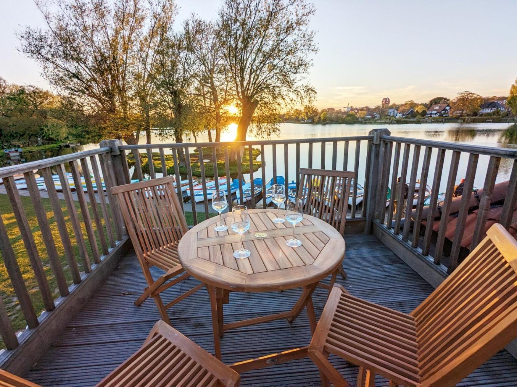 Boat Shelter Cottage