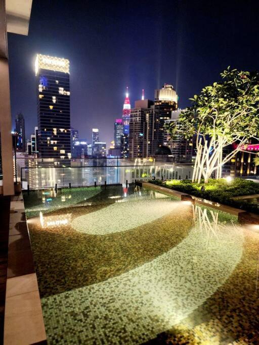 Bukit Bintang Pavillion Skypool 1Bedroom 4pax