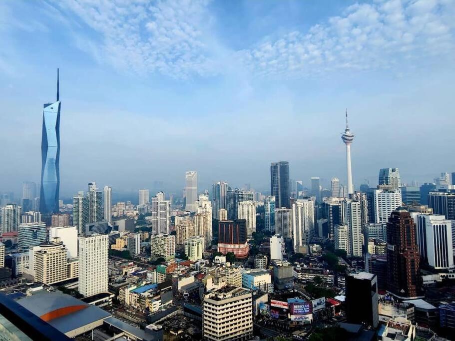 Bukit Bintang Pavillion Skypool 1Bedroom 4pax