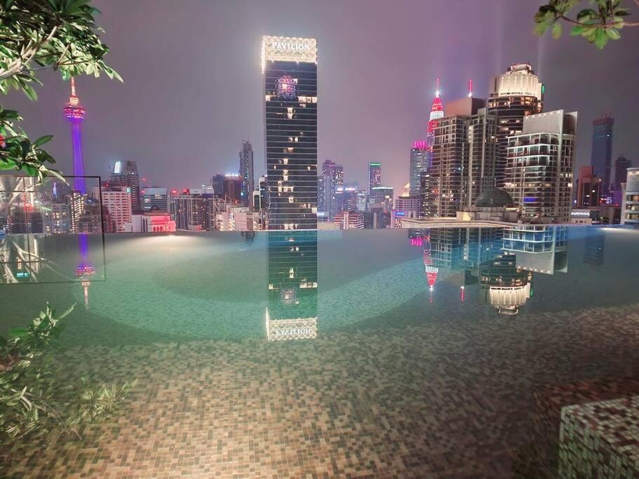 Bukit Bintang Pavillion Skypool 1Bedroom 4pax