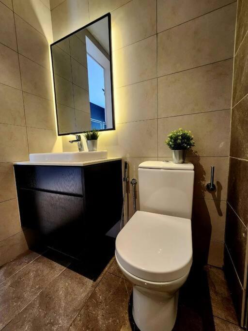 Bukit Bintang Pavillion Skypool 1Bedroom 4pax