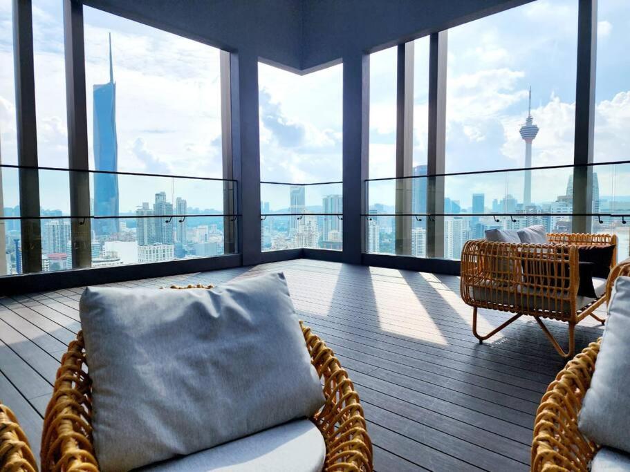Bukit Bintang Pavillion Skypool 1Bedroom 4pax