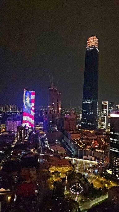 Bukit Bintang Pavillion Skypool 1Bedroom 4pax
