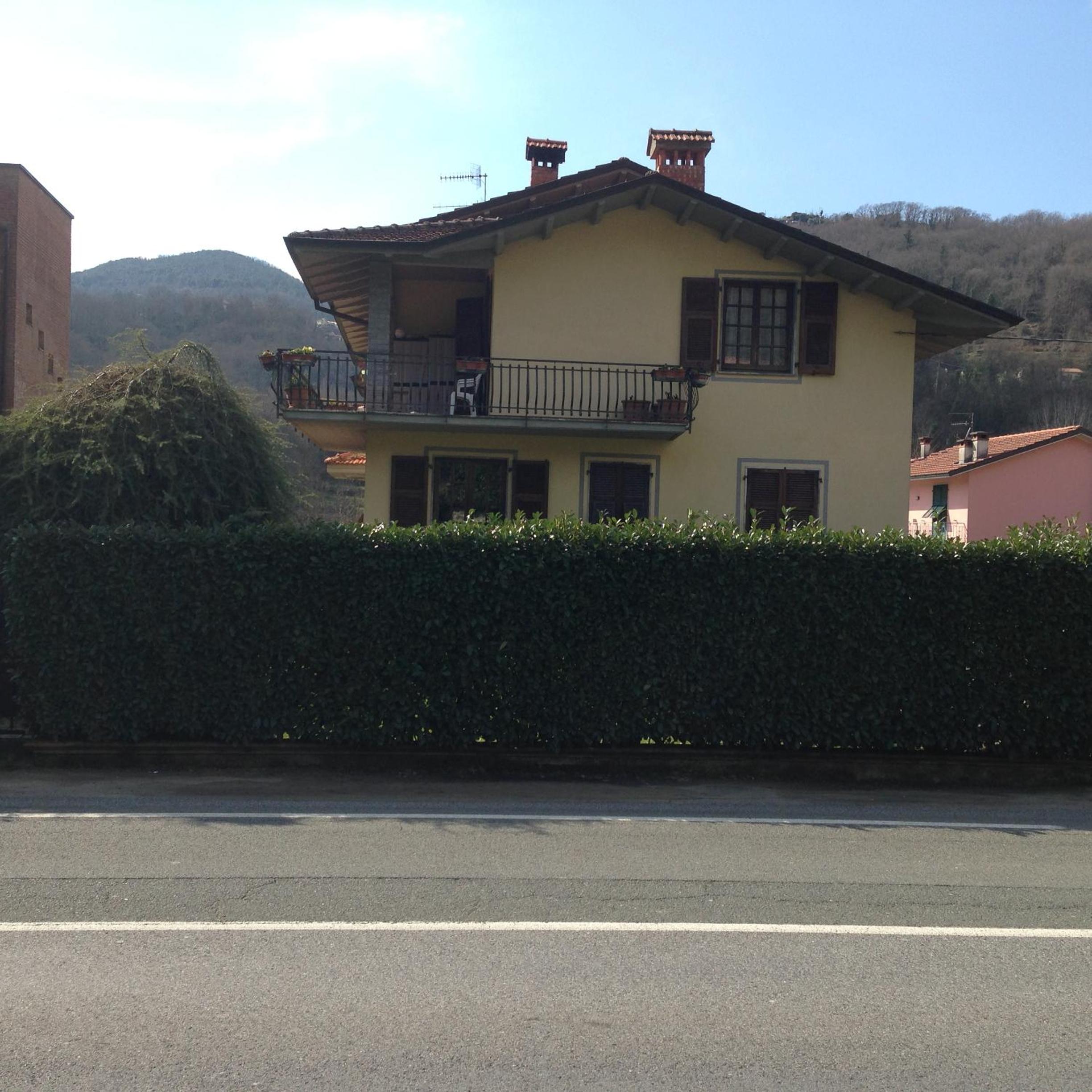 Photo 33