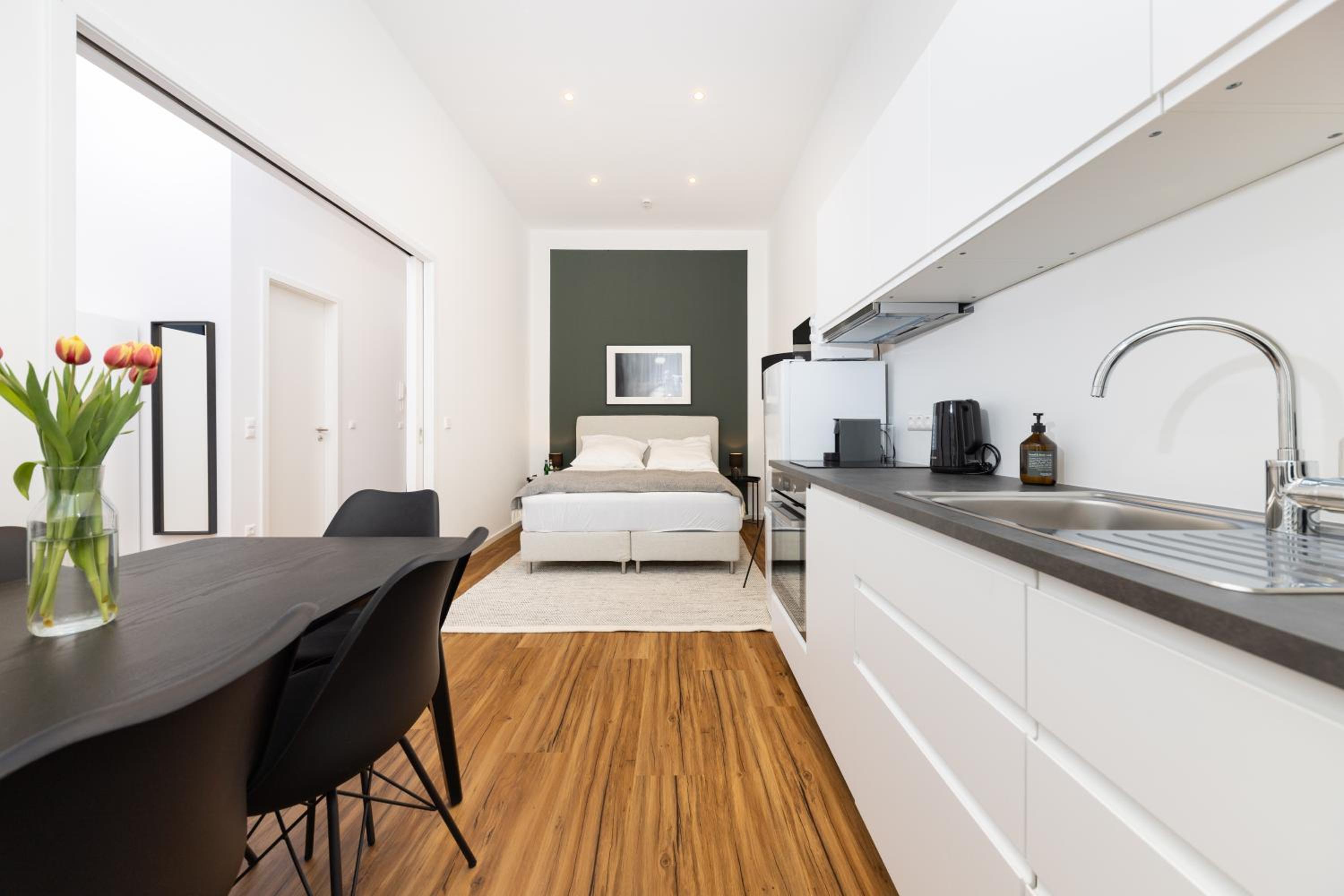 Central Nests - Modernes Apartment mit zwei Bädern