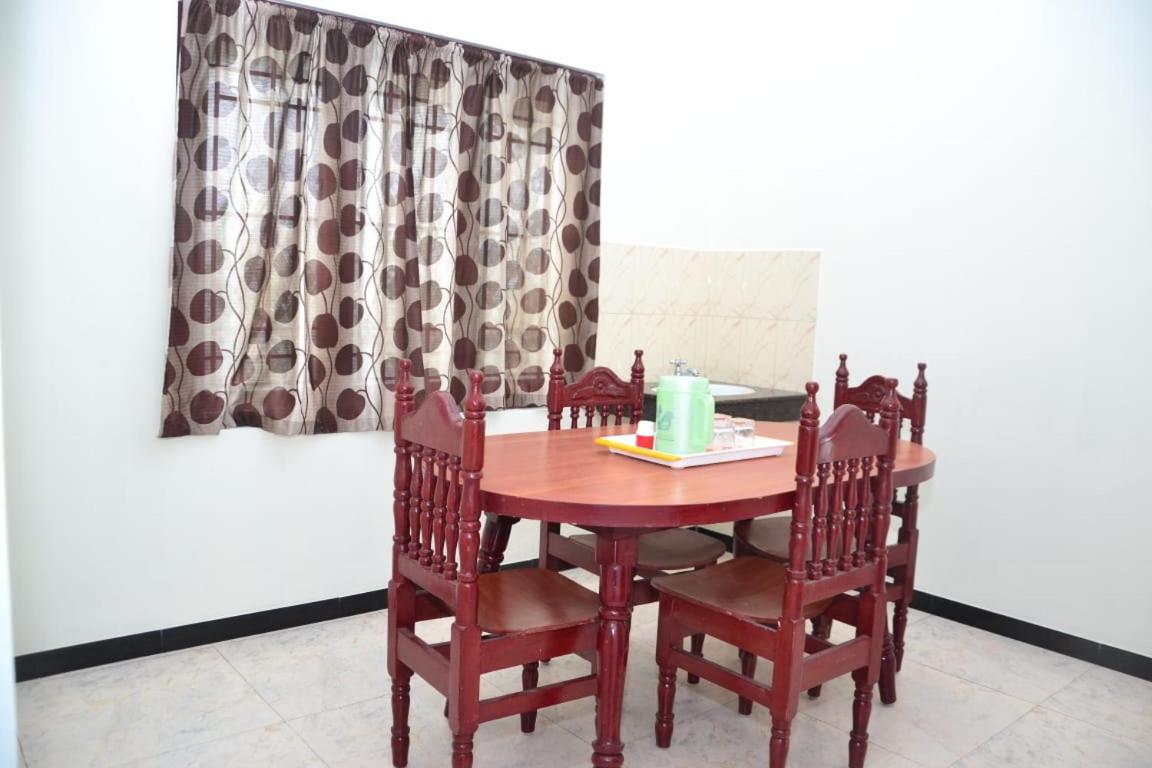 Caron Niron Two Bedroom Villa view 4