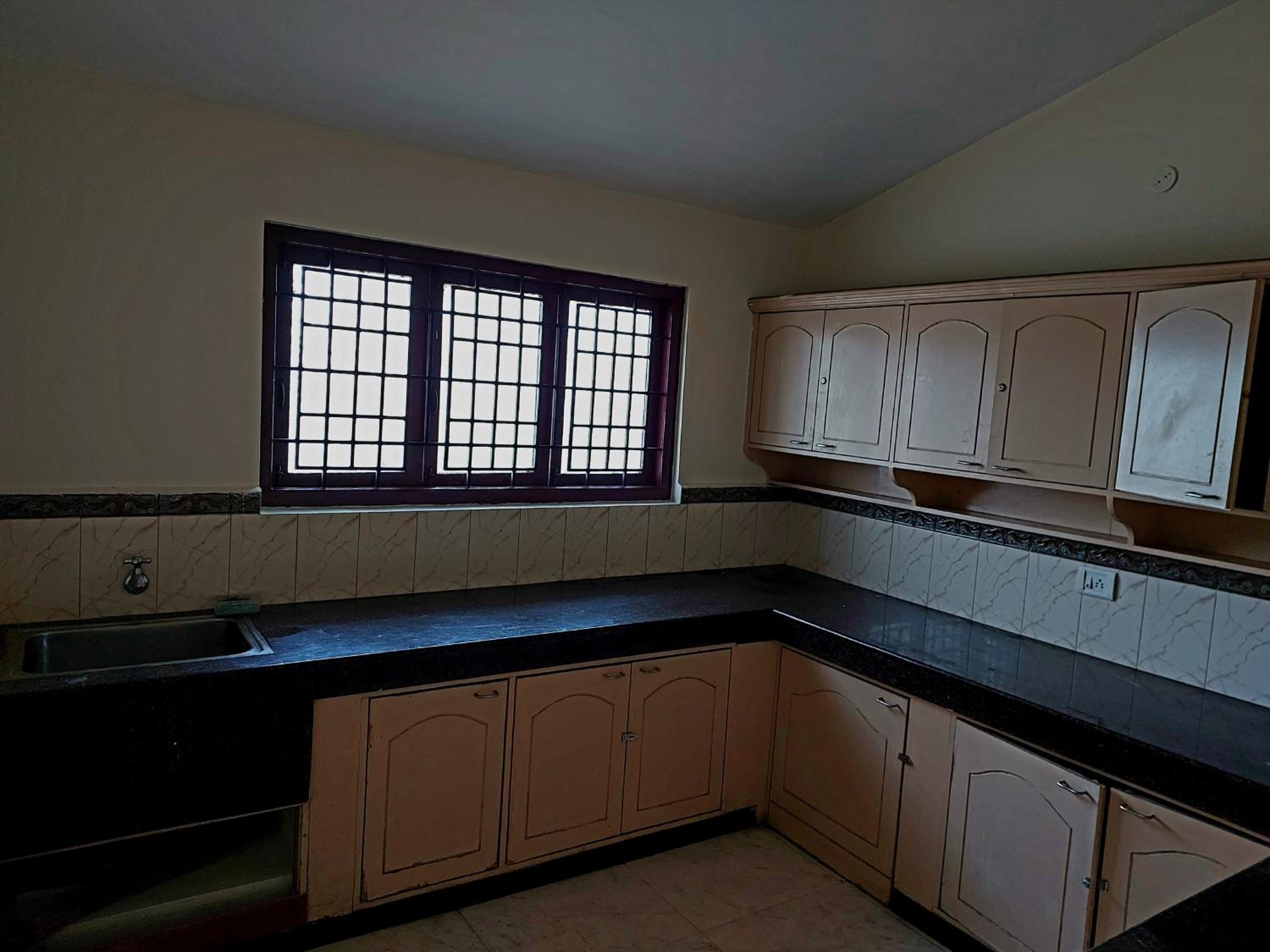 Caron Niron Two Bedroom Villa view 5