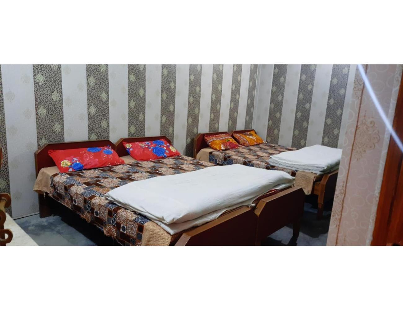 Dayara homestay,, Raithal view 2