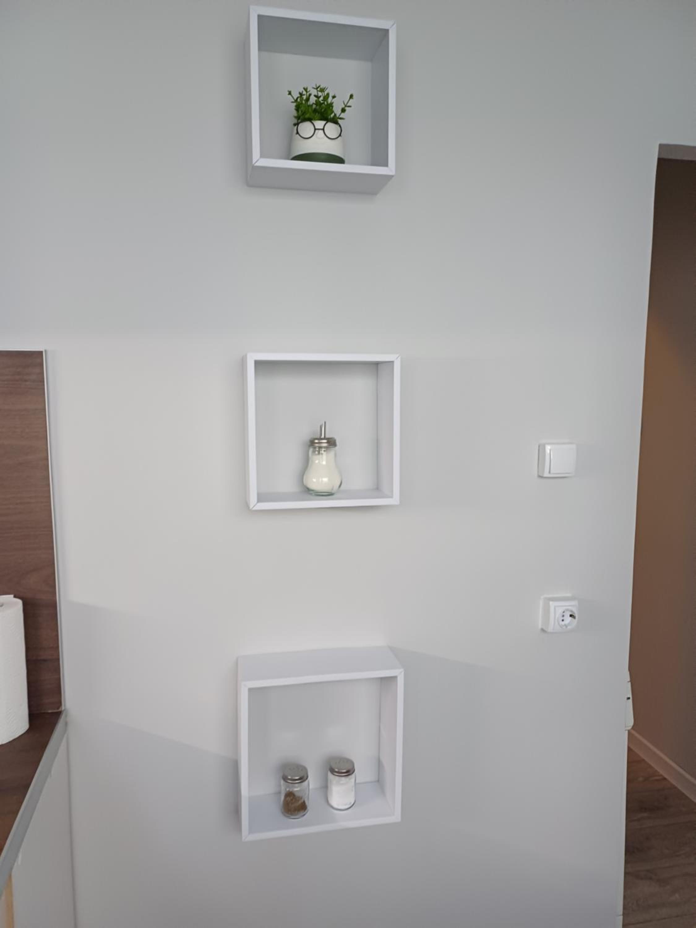 Maya's Airport Apartment