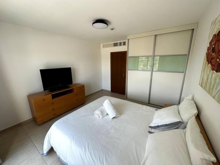 Elegant 1 Bedroom Oasis Marina, photo 3