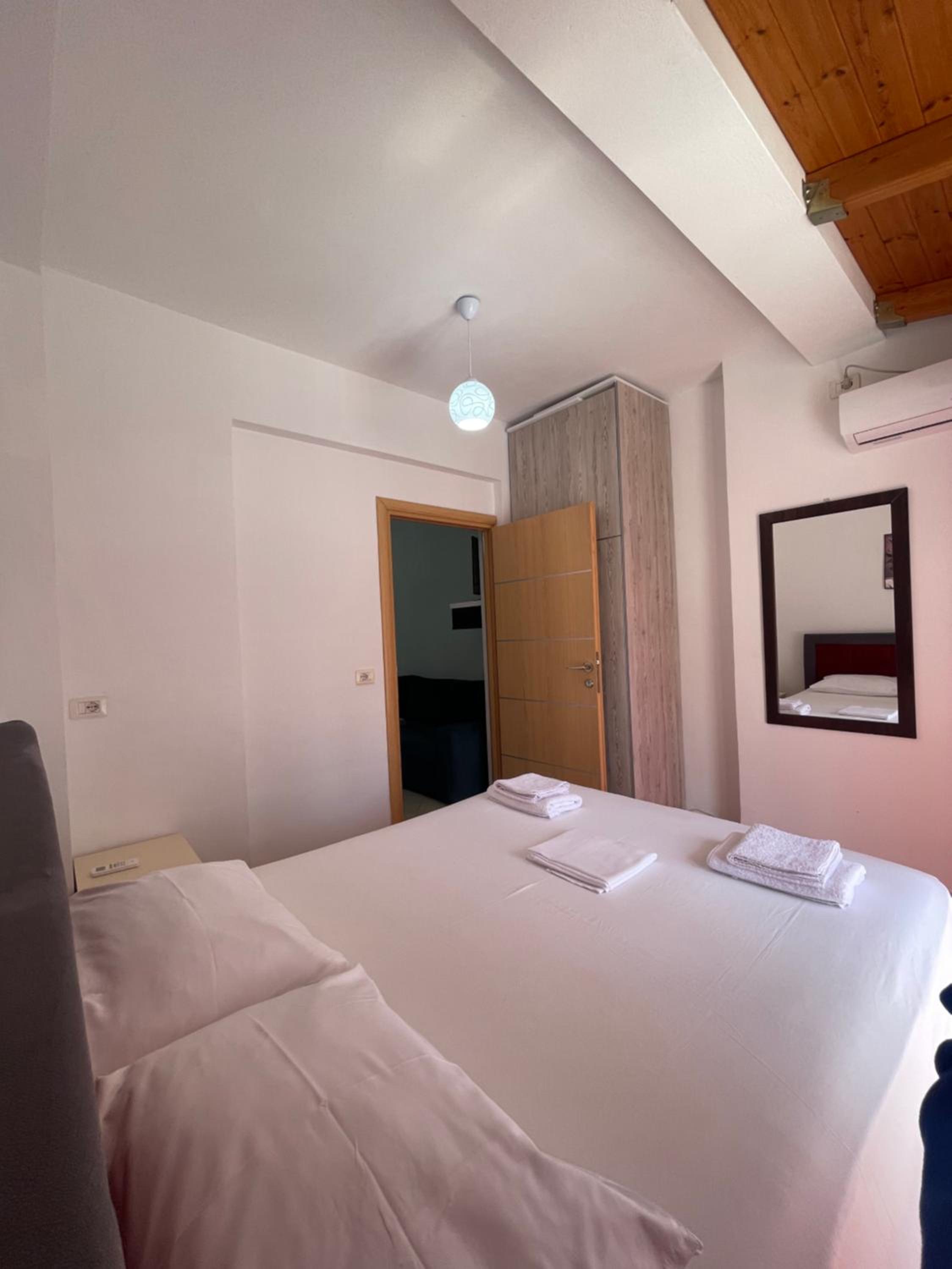 Albi Apartments Sarande
