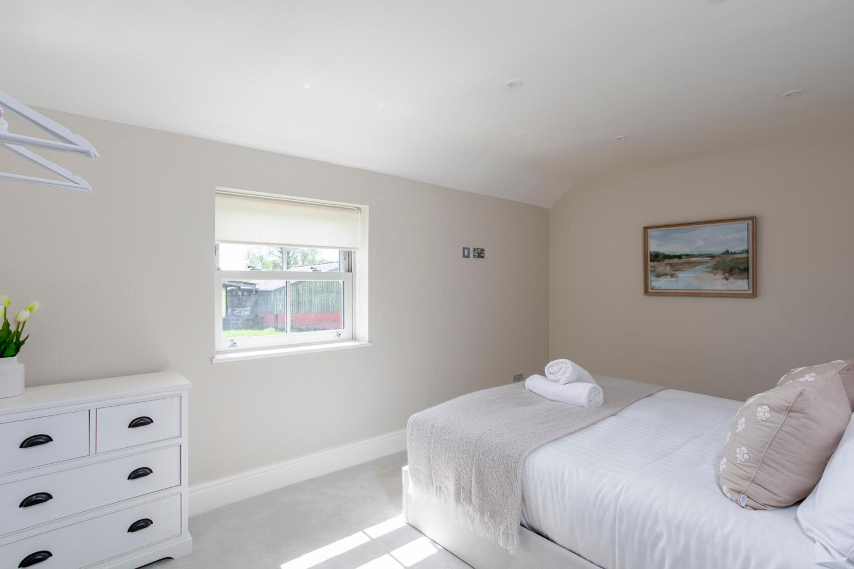 Kist Accommodates - Glen View Cottage view 4