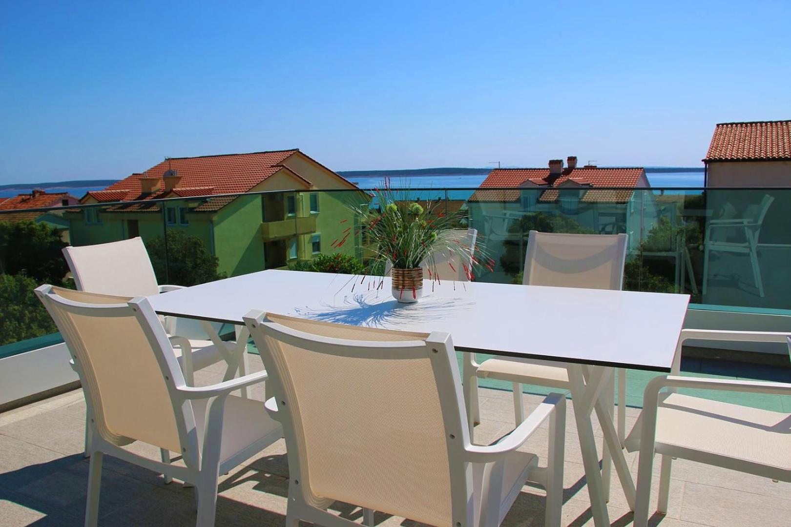 Luxury Penthouse Paola view 5