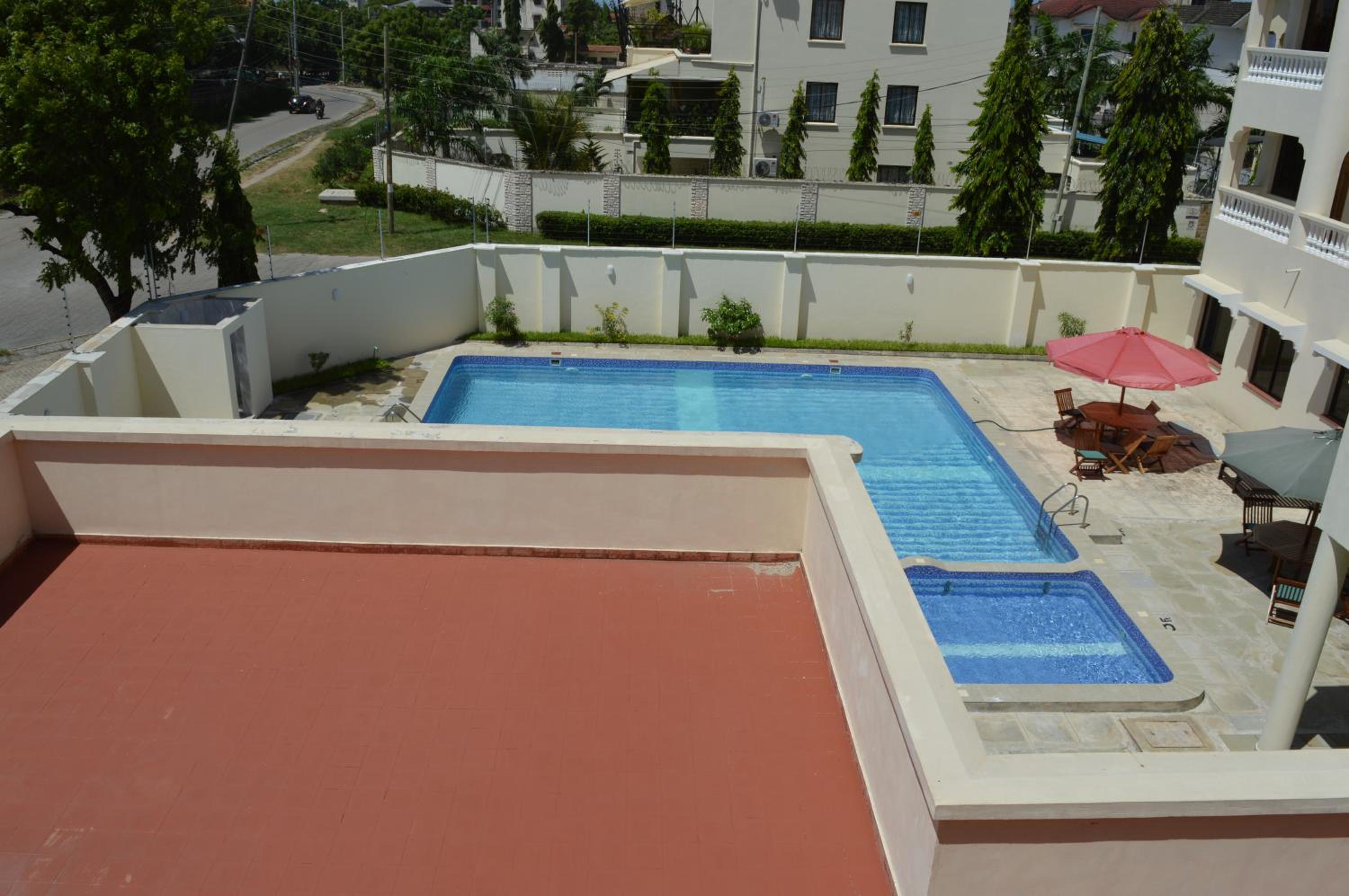 HOTEL TIFFANY view 4