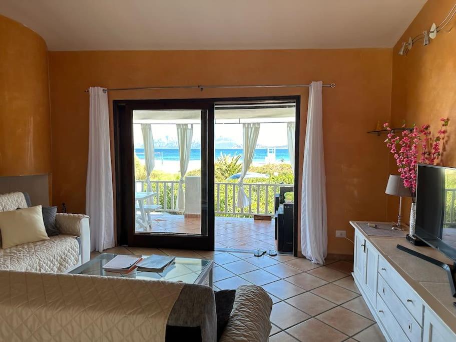 villa fronte mare Bados view 2