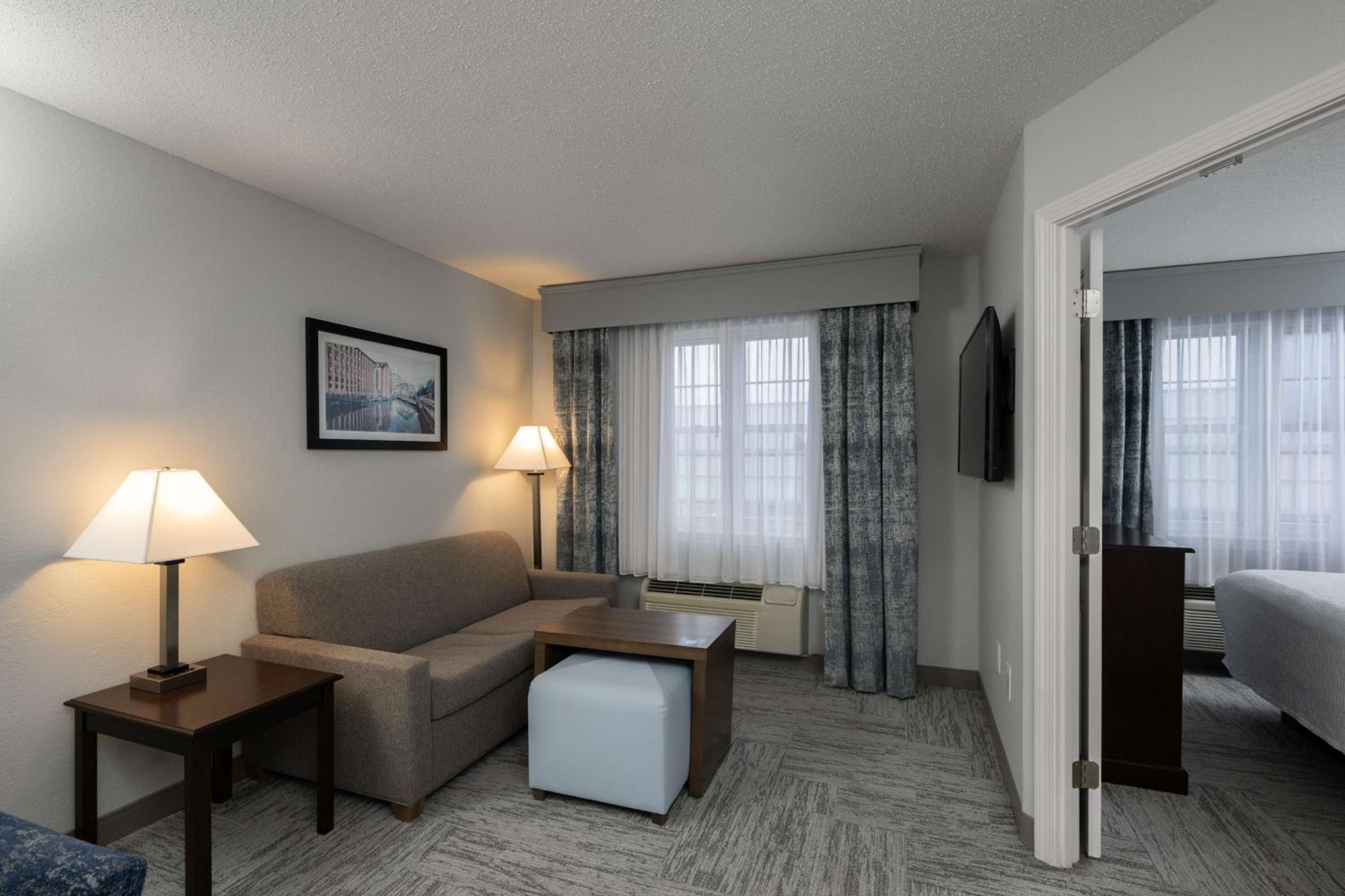 Homewood Suites by Hilton Boston/Andover - Property Image 11